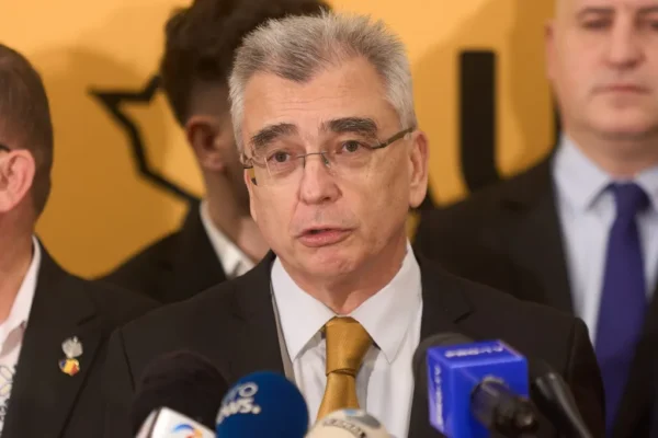 AUR respinge susținerea Guvernului Niculescu. Petrișor Peiu: „Avem majoritate pentru alegeri anticipate”