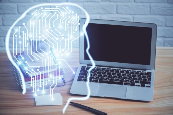 Inteligența artificială în deciziile de business: ce poate analiza și ce rămâne în responsabilitatea managerului