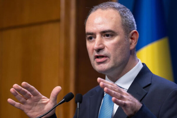 USR îl cheamă pe Alexandru Nazare în Parlament pentru clarificări privind deficitul